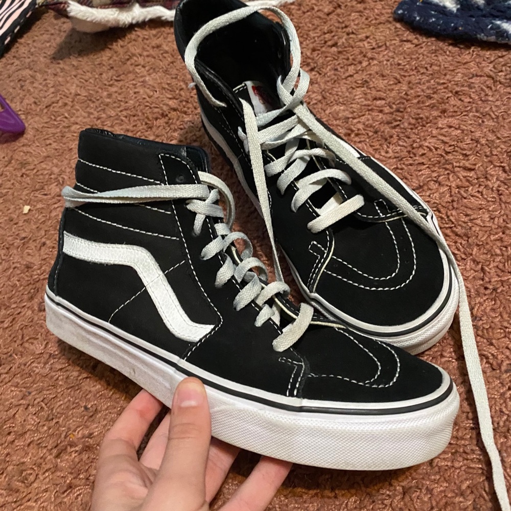black high top vans